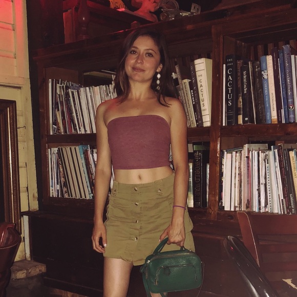 Meet your Posher, Carla - Picture 1 of 1